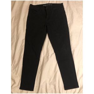 American Eagle Black Jegging 10S